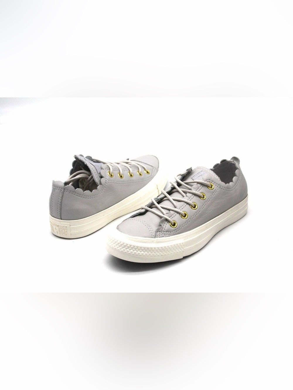NEW!! Women’s Converse Chuck Taylor All-Star Low Top Leather Sneakers Gray 7.5M